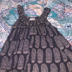 Beautiful flowy tank